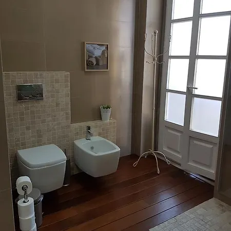 Bed and breakfast Door 12 *
