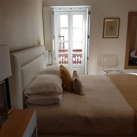 Door 12 Bed and breakfast *
